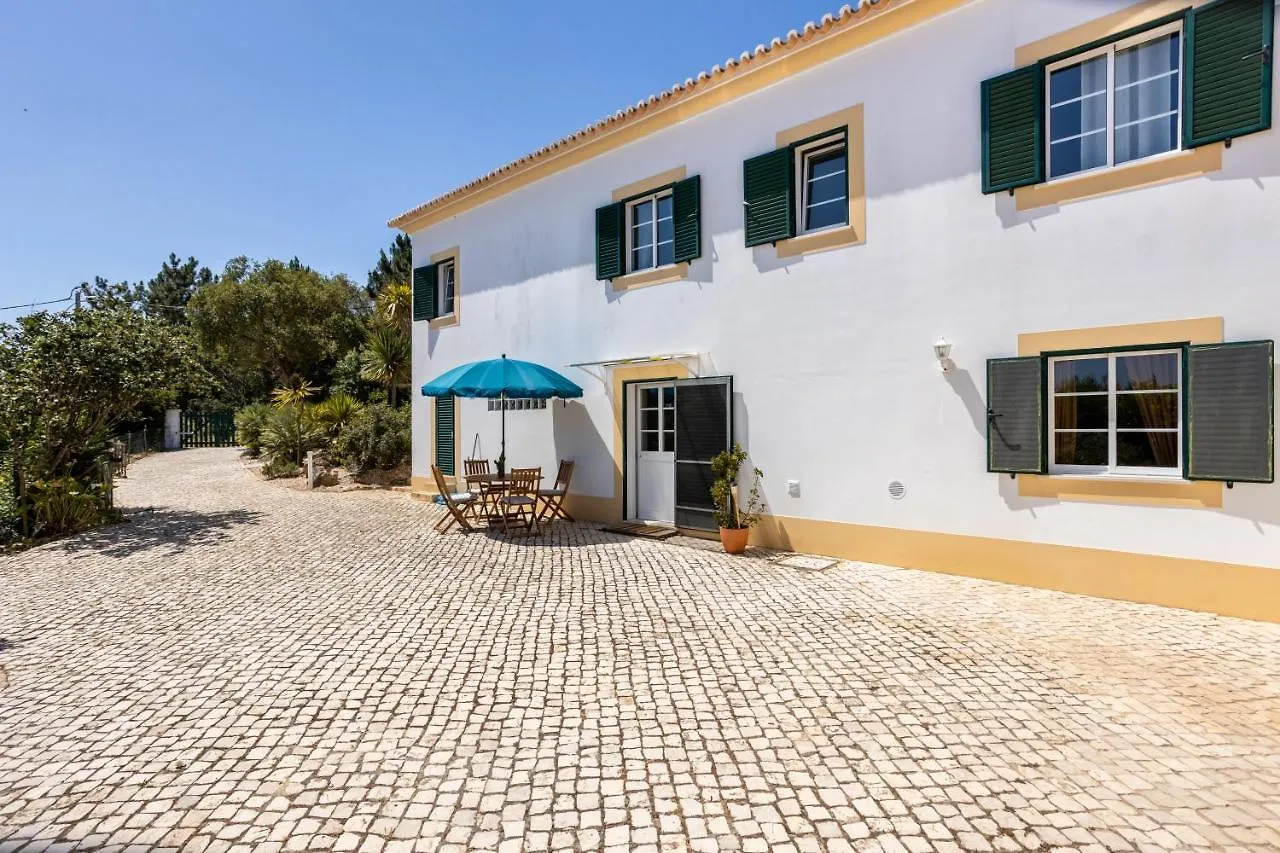 Apartment Asami - With Great Outdoor Area! Aljezur