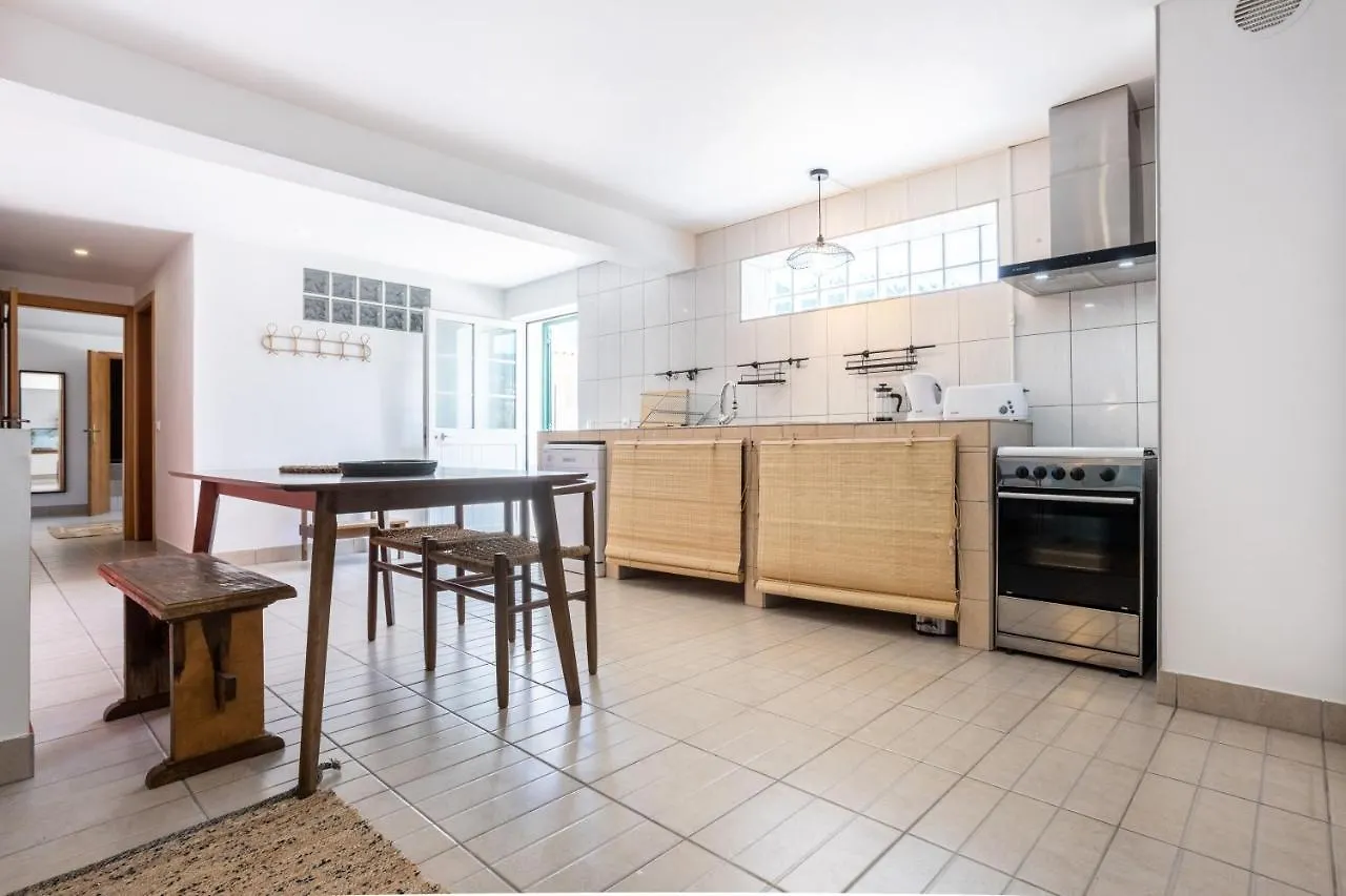 Apartment Asami - With Great Outdoor Area! Aljezur 0*,
